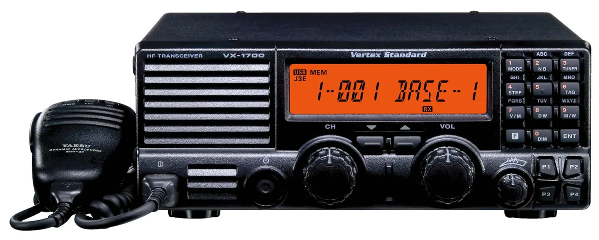 Рация Motorola VX-1700